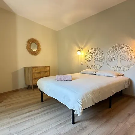 House For 8 With Garden & Terrace In Nyaraló Arcachon